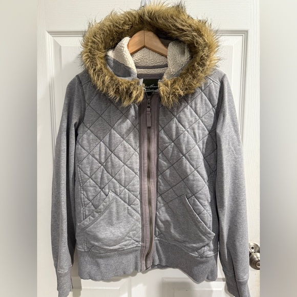 Eddie Bauer Quilted Gray Eskimo Jacket w Removeable Faux Fur Accent - Picture 1 of 6